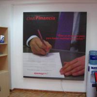 Rotulación fotomural en vinilo. Credifinancia Alcalá de Guadaira Sevilla