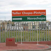 Valla cartel señalizador. talleres Novochapa Dos Hermanas Sevilla