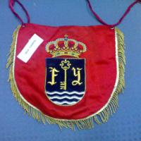 Bordado de Faldillas de Banda personalizadas en Sevilla