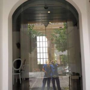 Hotel Hospes Sevilla. Rotulación de vinilos al ácido.