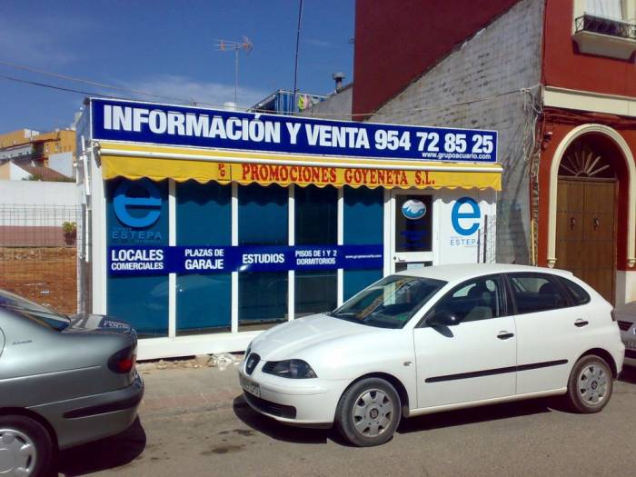 Rotulación en vinilo de caseta de ventas Grupo Acuario Dos Hermanas Sevilla