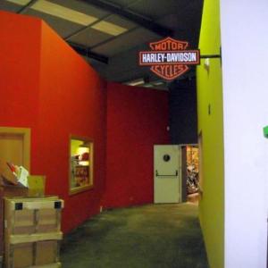 Rótulo Banderola luminosa corpórea.Talleres de Kawasaki Green y Harle Dadvison Sevilla