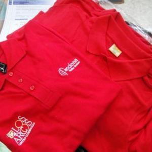 Bordado de Vestuario Laboral para Acciona Service. Servicio integral de Centros Comerciales. Sevilla