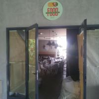 Rotulación de fotomurales en vinilo. Cafetería Ciudad Deportiva del Real Betis Balompiés