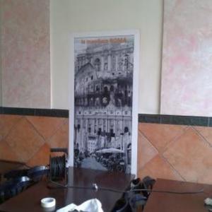 Rotulación de fotomurales en vinilo. Restaurante La Manduca, Sevilla