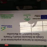 Rótulo cartel con rotulación Colegio infantil "Cerro Guadaña" en Marismillas