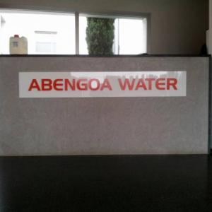 Rótulo letras corpóreas Abengoa Water, Instalaciones I+D+I de Fuente del Rey Dos Hermanas Sevilla