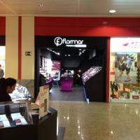 Rótulo luminoso corpóreo. Flormar Centro Nervión Plaza Sevilla