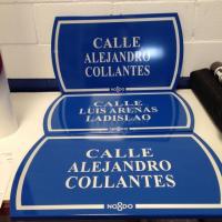 Rótulo cartel con rotulación Placas callejero de Sevilla