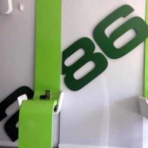 Rótulo en pvc 2/86 Bar de copas en Montequinto. Trabajos realizados GESTIÓN TÉCNICA Y DECORACIÓN SLU 
