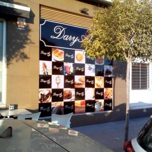 Nuevo fotomural exterior para Daryal Café en Dos hermanas Sevilla