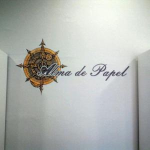 Impresión digital sobre vinilo especial de pared. Alma de papel Dos Hermanas Sevilla