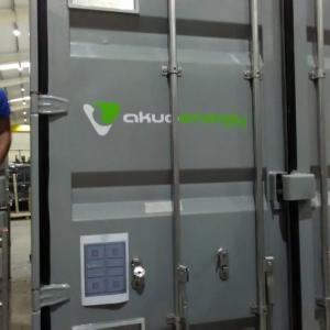 Rotulación en vinilo especial para contenedores container, fabricados por Proinsener Sevilla.