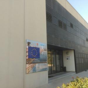 Rótulo Cartel fachada para el Puerto de Sevilla. 