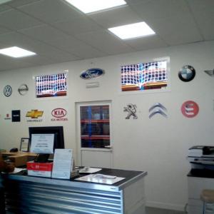 Vinilos especiales de pared. Placas del Sur, Recambios Buy Sevilla.