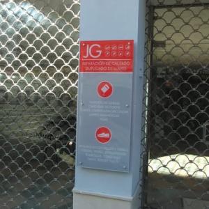 Placa en metacrilato de 8 mm en Dos Hermanas Sevilla.