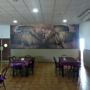 Rotulación de Foto mural en vinilo especial de pared laminado mate. El Rincón de María en Dos Hermanas Sevilla.