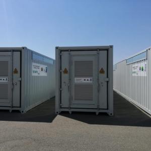 Rotulación de contenedores container en vinilo de corte especial para Siemens. Fabricados por Proinsener Sevilla.