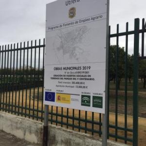 Rótulo Cartel de Señalización Callejero de Utera Sevilla.