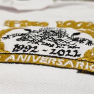 Bordado oro sobre Polo, para el 30 Aniversario del Motoclub Pitos Locos de Sevilla.