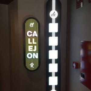 Rótulo en letras corpóreas con led para el restaurante Naciónsushi en Sevilla.