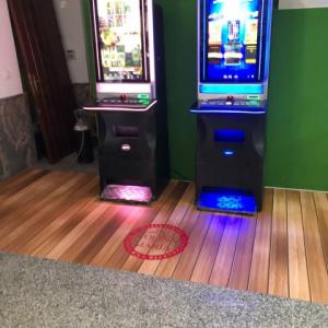 Rotulación de suelo para decoración.